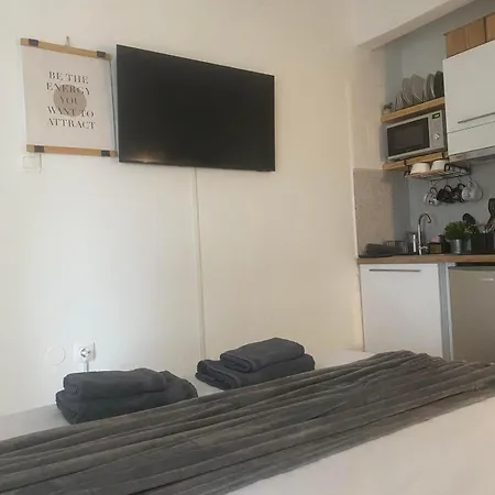 Apartment Thin Alos *