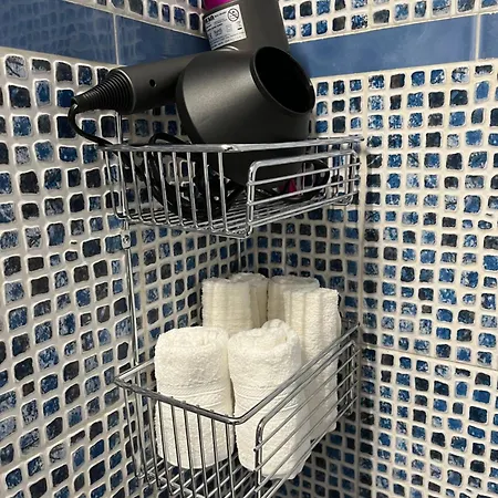 Thin Alos Apartman Peraía